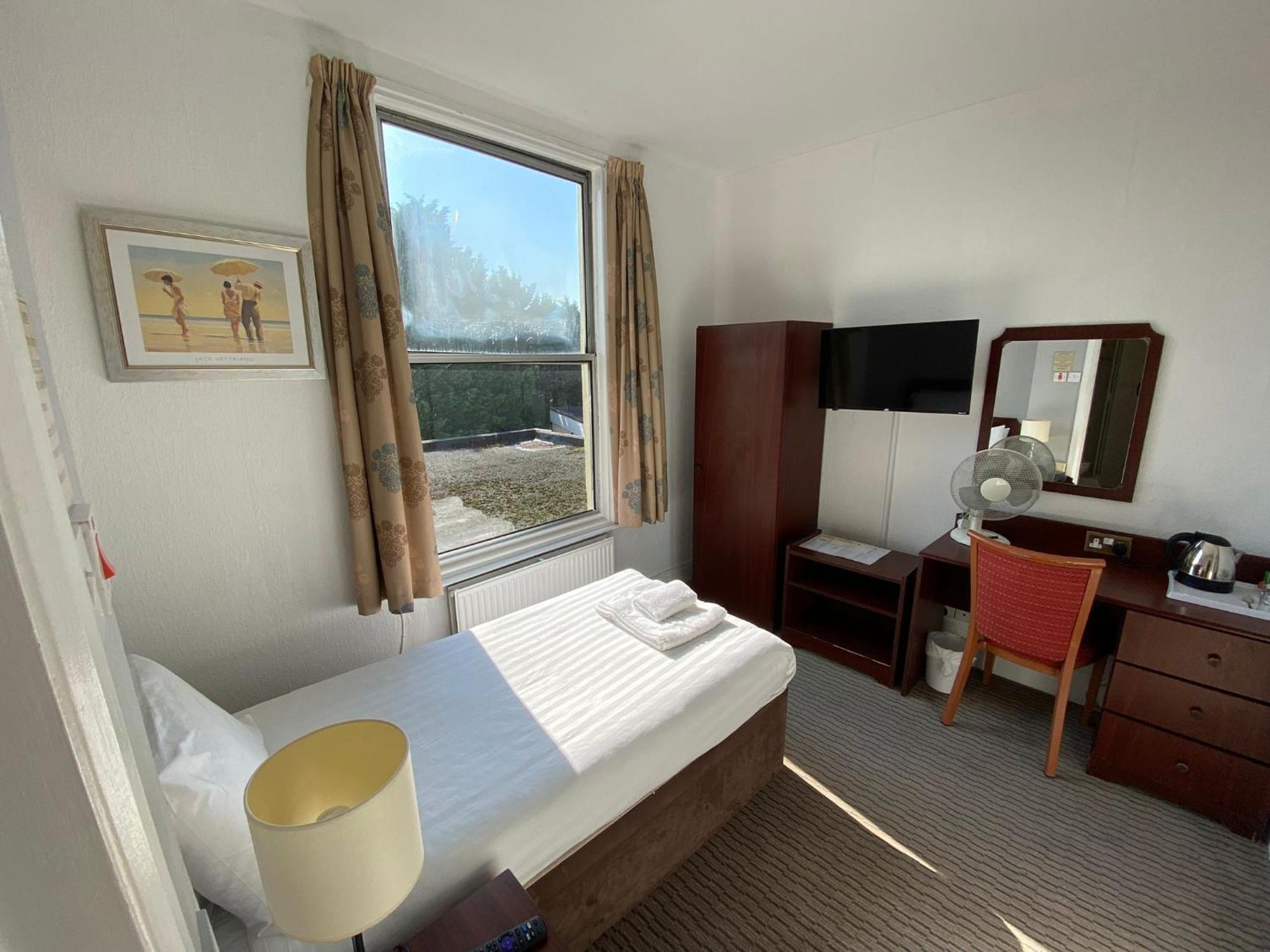 Tor Park Hotel ทอร์คิ ภายนอก รูปภาพ